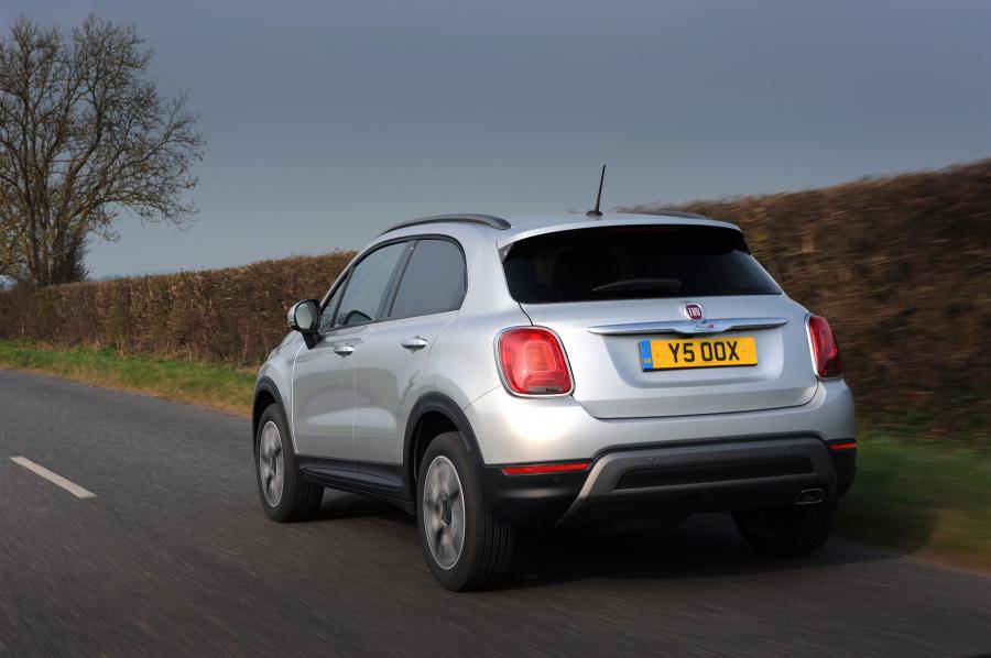  Fiat 500X Cross 2015 года  (UK) (фото 25 из 30)